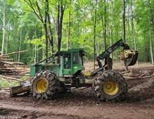 2015 John Deere 648H